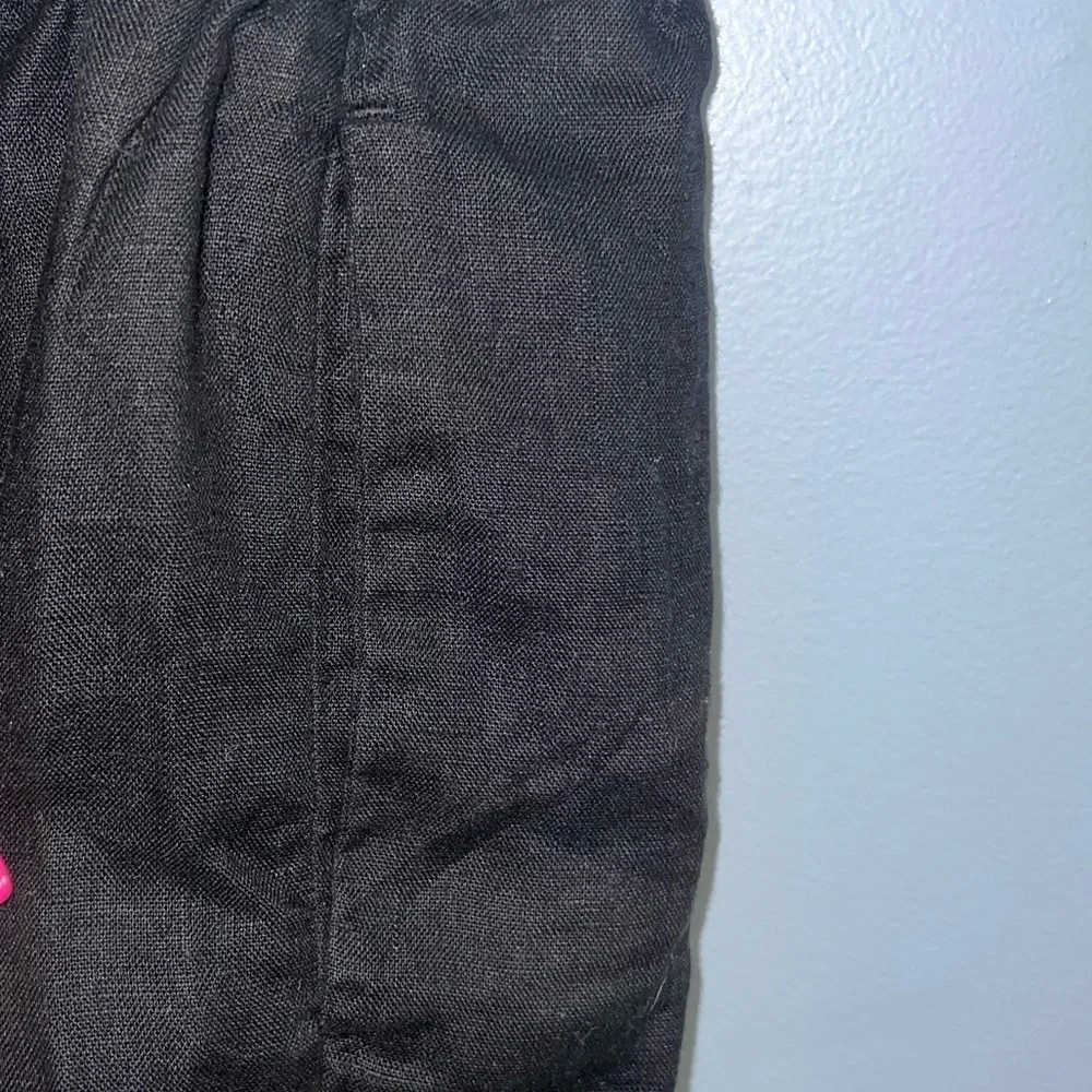 The drop- Black shorts